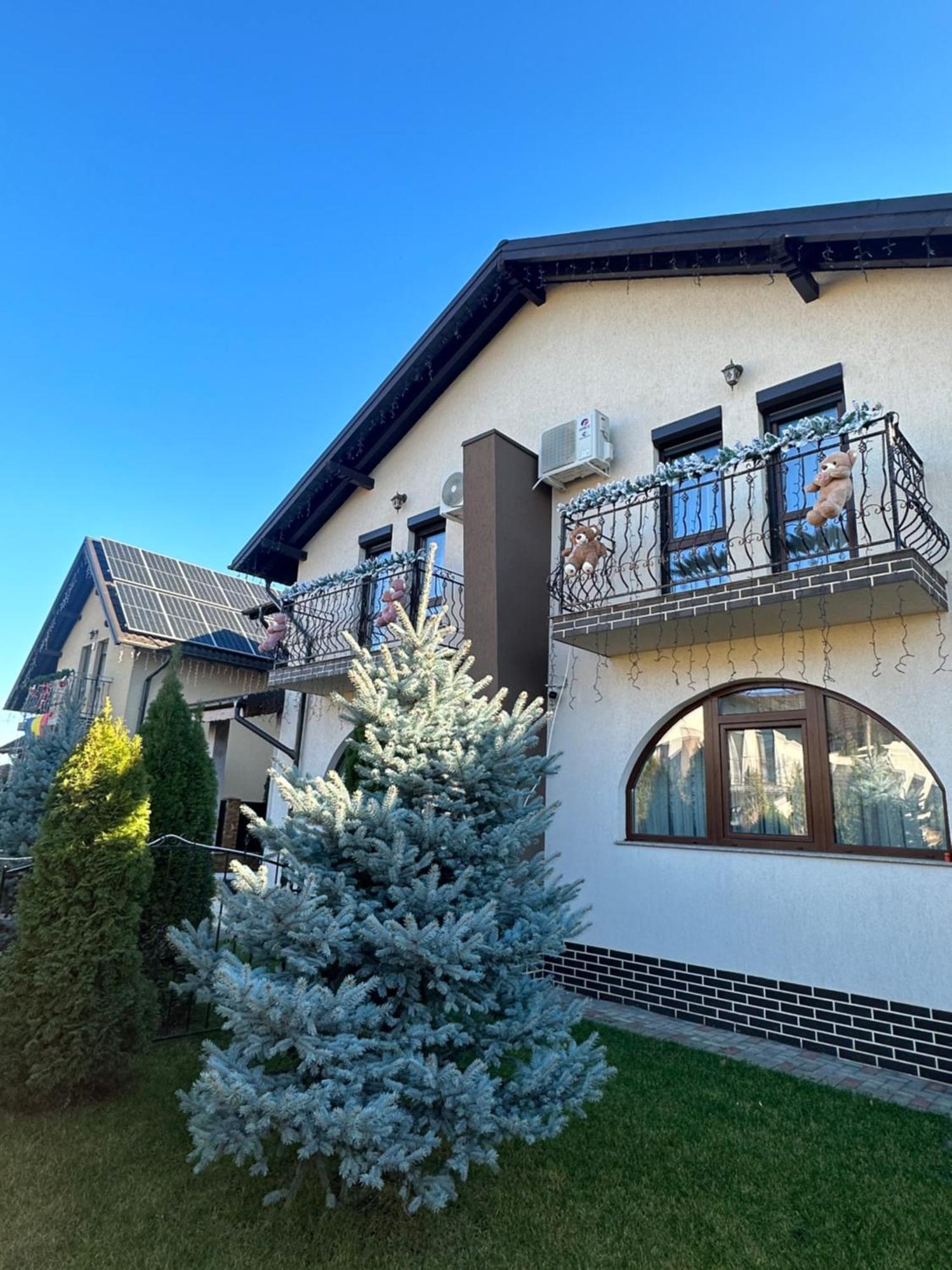 Vila Pati Ploieşti Exterior foto